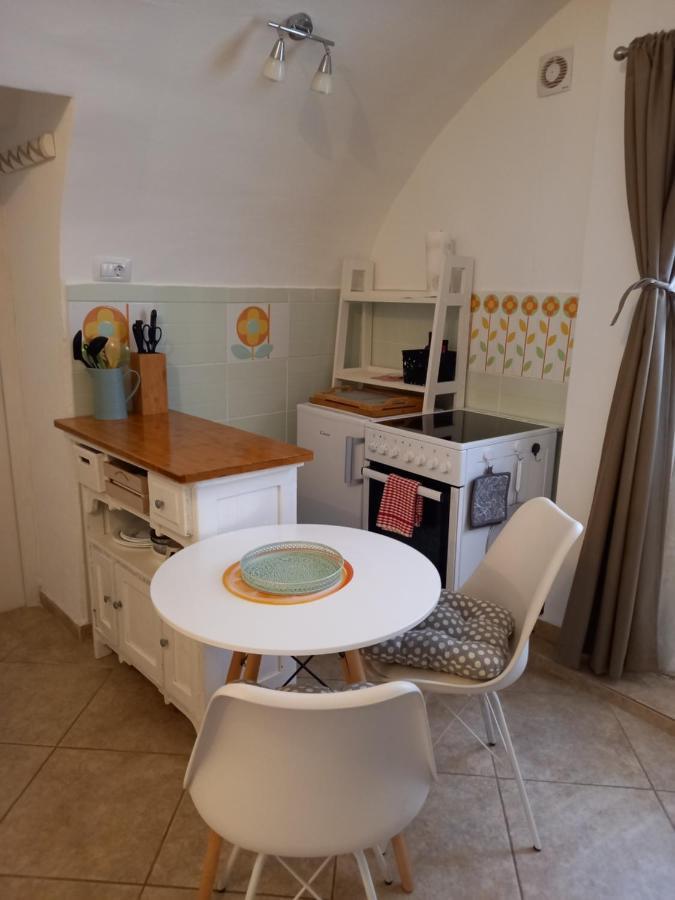 Bunari Studio Apartment Ρόβινι Εξωτερικό φωτογραφία